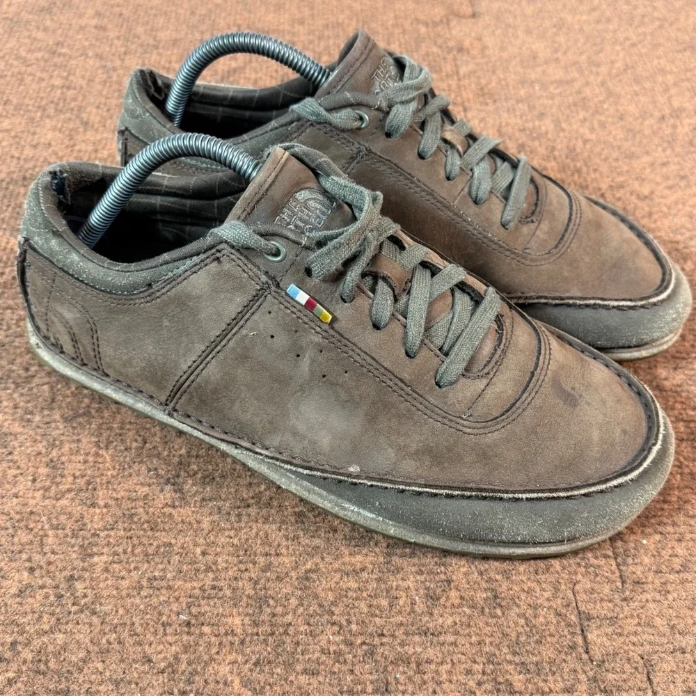 C+ The North Face Mens Base Camp Moccasin Brown Leather Sneakers AX6P Size 9.5